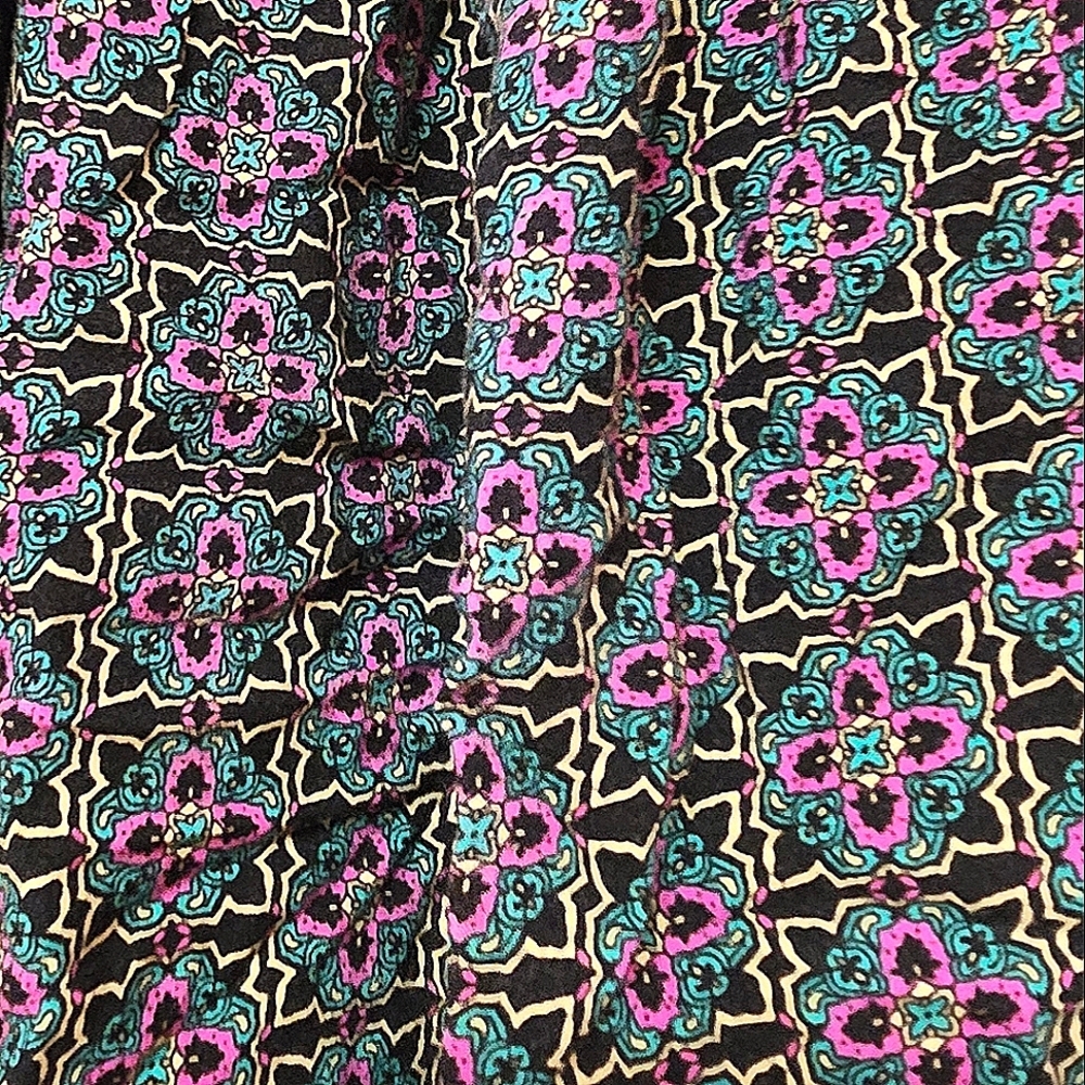 Xhilaration - Sleeveless Lightweight Kaleidoscope Pattern Dress - Picture 5 of 5